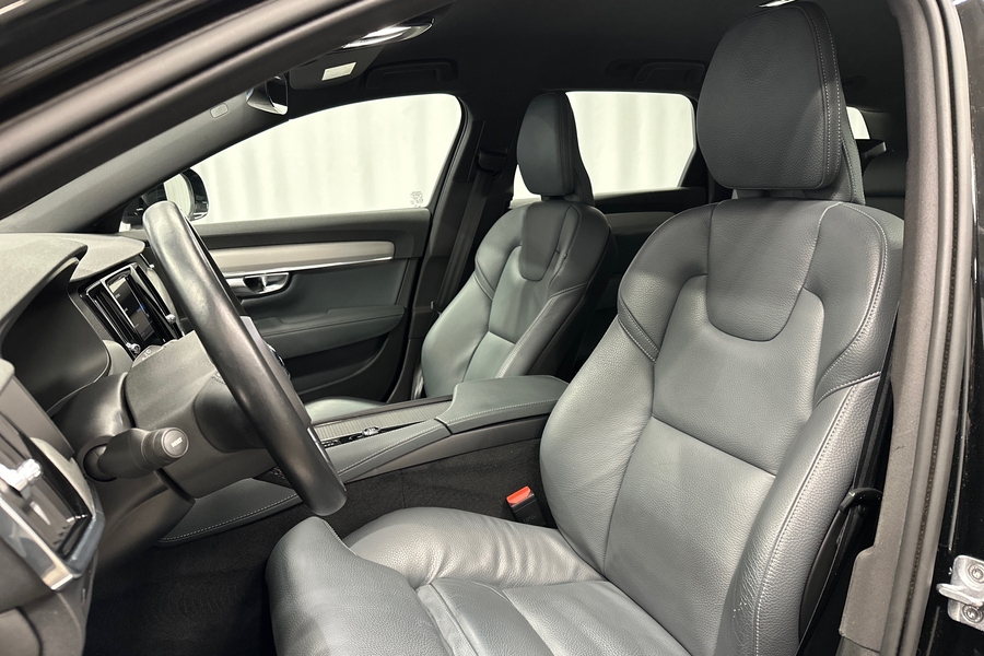 Volvo V90 Cross Country vaihtoauto