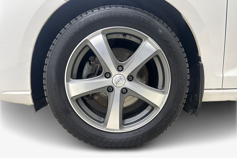 Volkswagen Caddy Maxi vaihtoauto