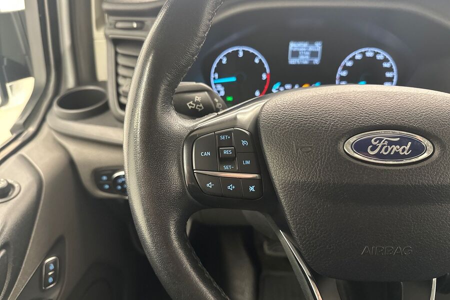 Ford Transit Custom vaihtoauto