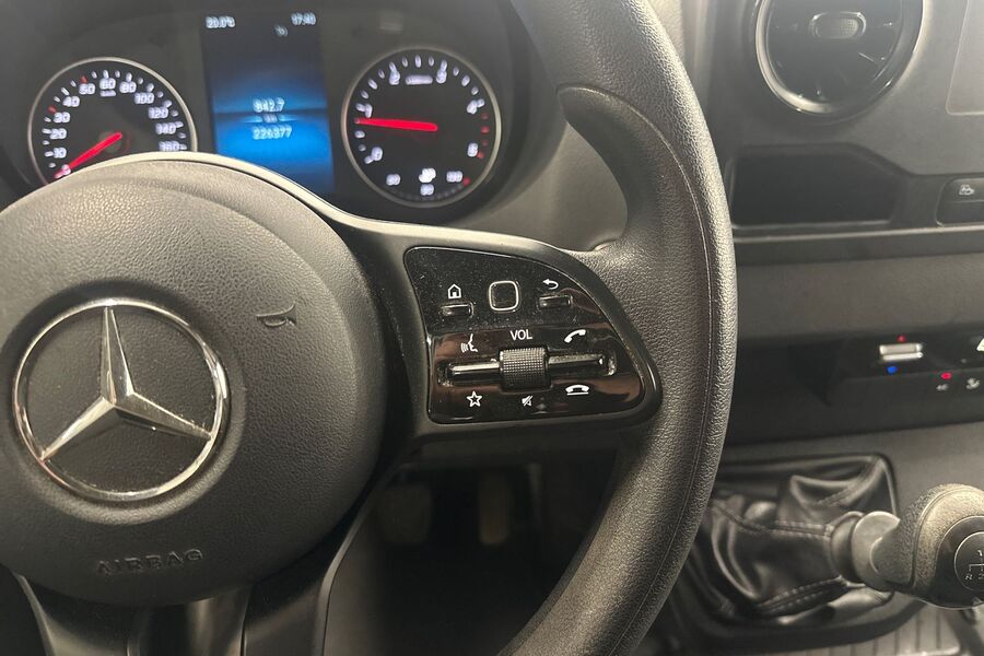 Mercedes-Benz Sprinter vaihtoauto