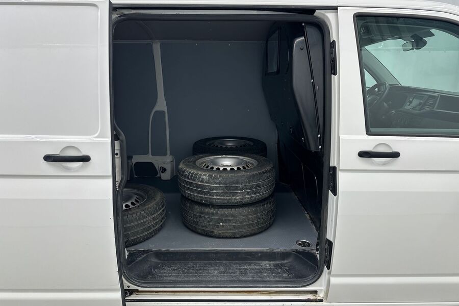 Volkswagen Transporter vaihtoauto