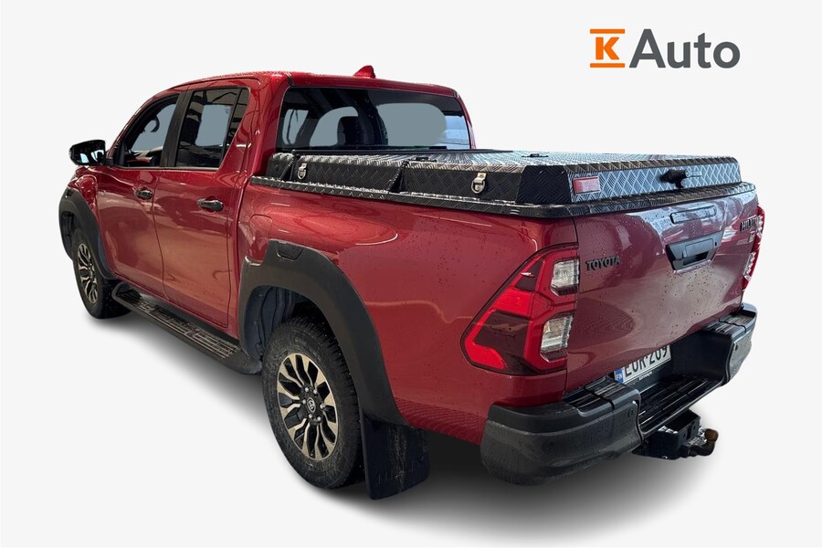 Toyota Hilux vaihtoauto