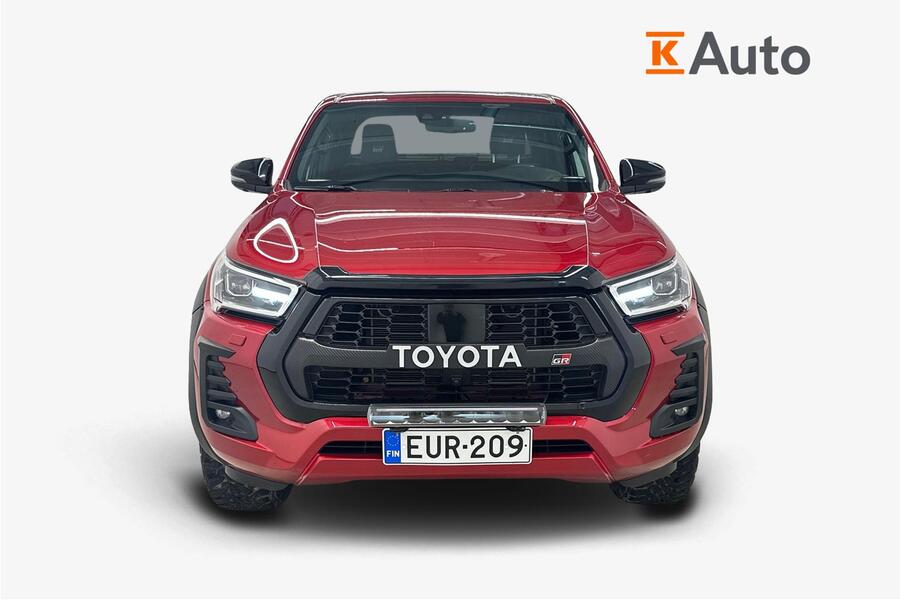 Toyota Hilux vaihtoauto