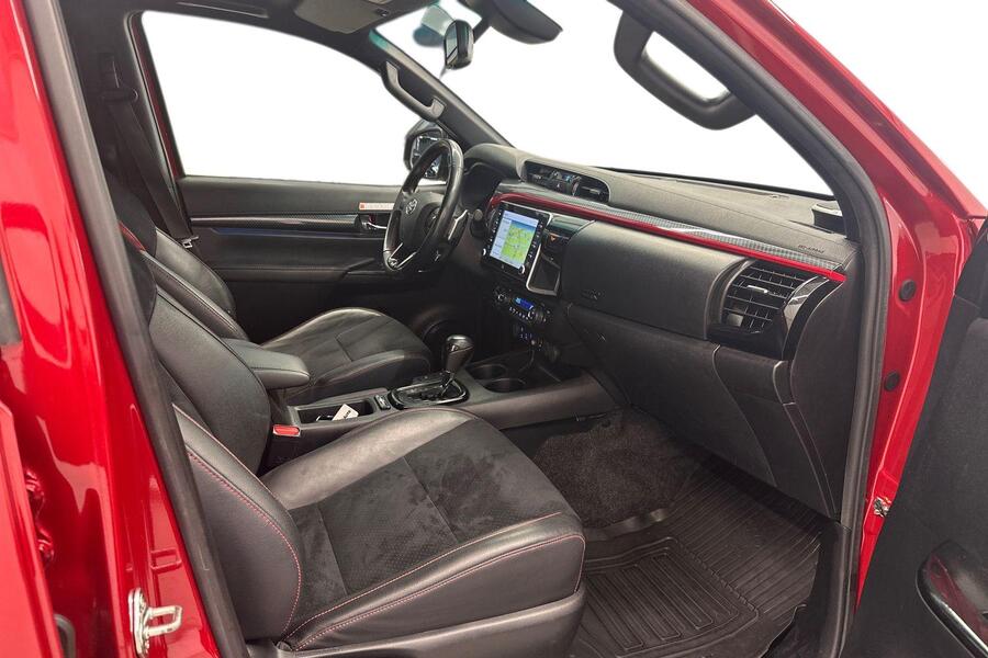 Toyota Hilux vaihtoauto