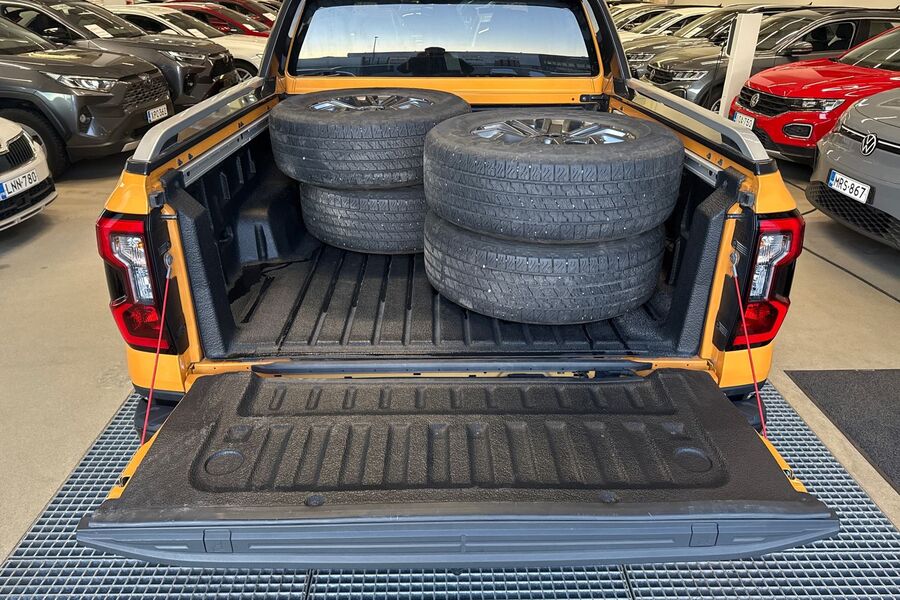 Ford Ranger vaihtoauto