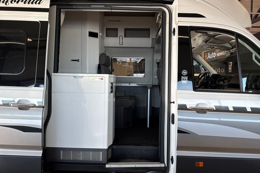 Volkswagen Grand California vaihtoauto