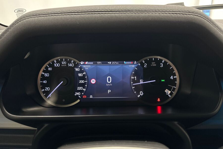 Land Rover Defender vaihtoauto