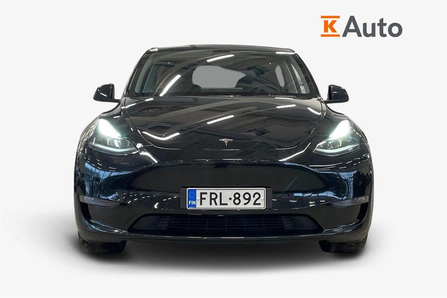 Tesla Model Y vaihtoauto