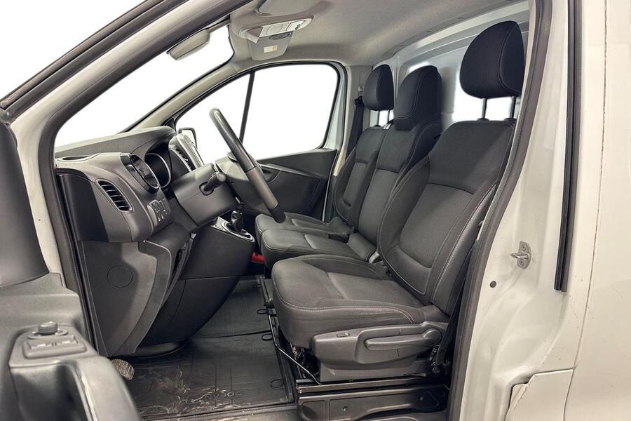 Nissan NV300 vaihtoauto