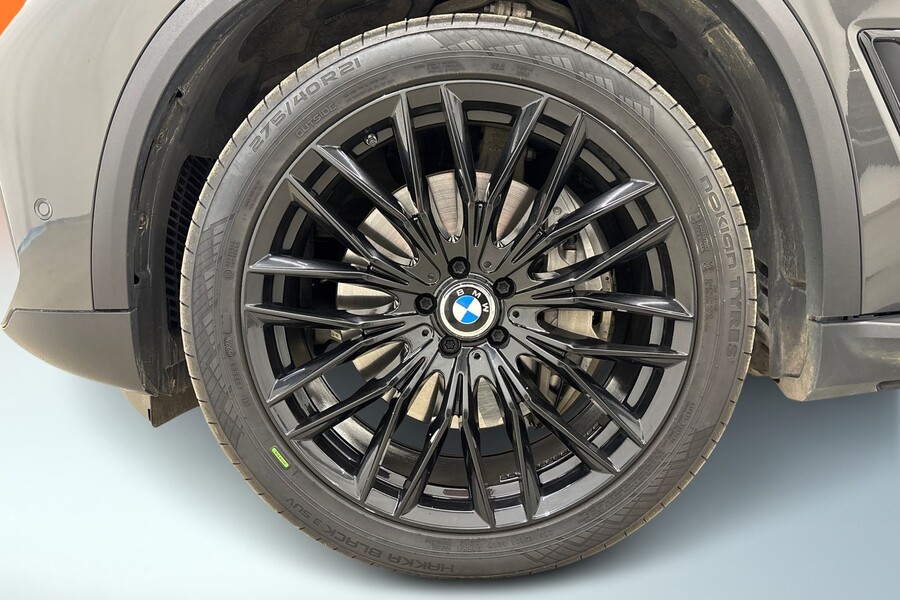 BMW X5 vaihtoauto