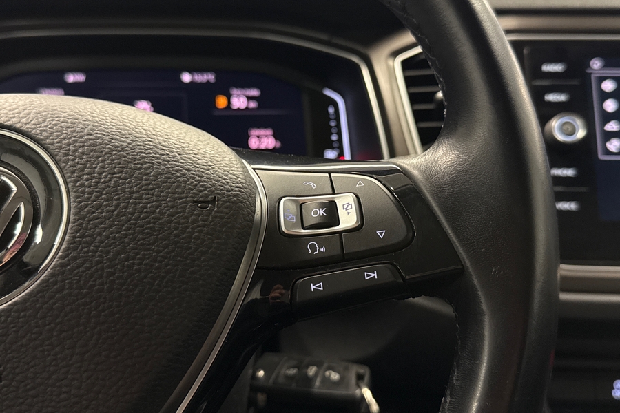 Volkswagen T-Roc vaihtoauto