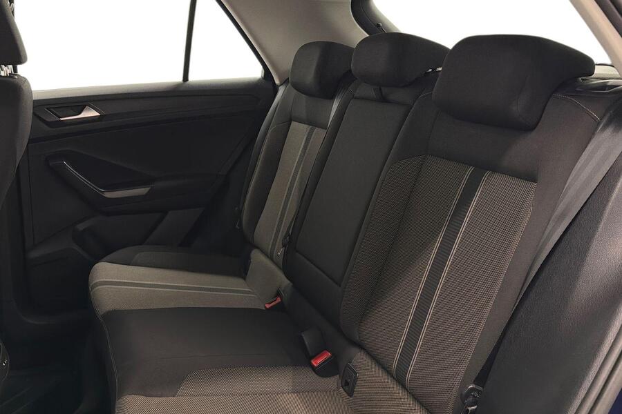 Volkswagen T-Roc vaihtoauto