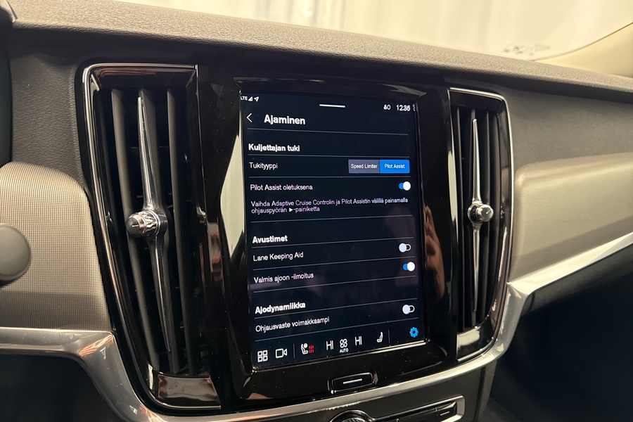 Volvo S90 vaihtoauto