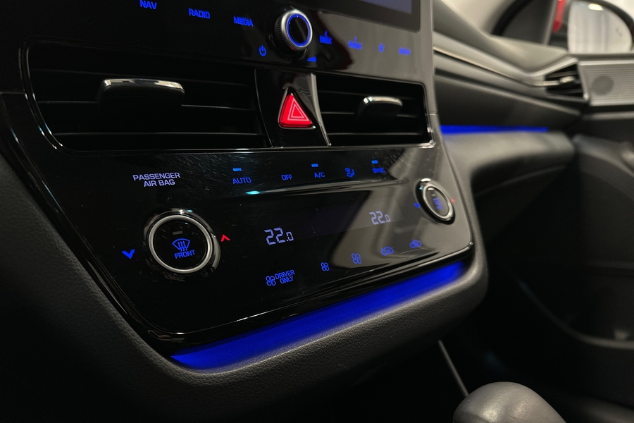 Hyundai IONIQ hybrid vaihtoauto