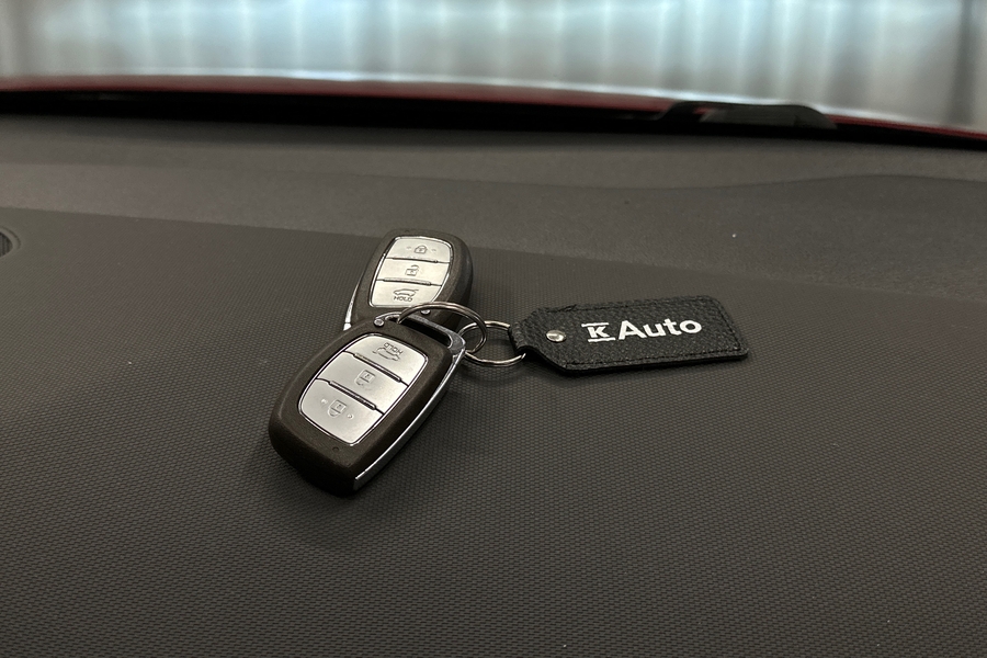 Hyundai IONIQ hybrid vaihtoauto