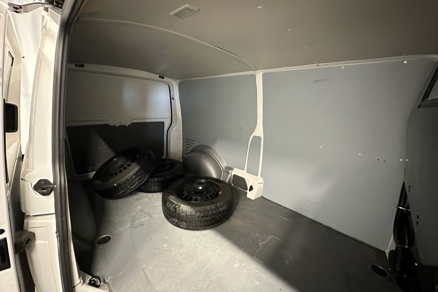 Volkswagen Transporter vaihtoauto