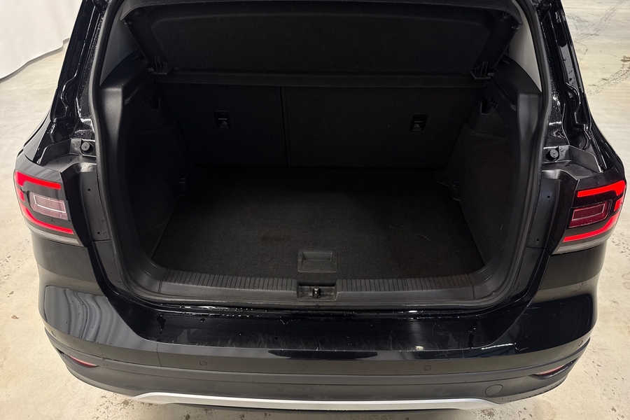 Volkswagen T-Cross vaihtoauto