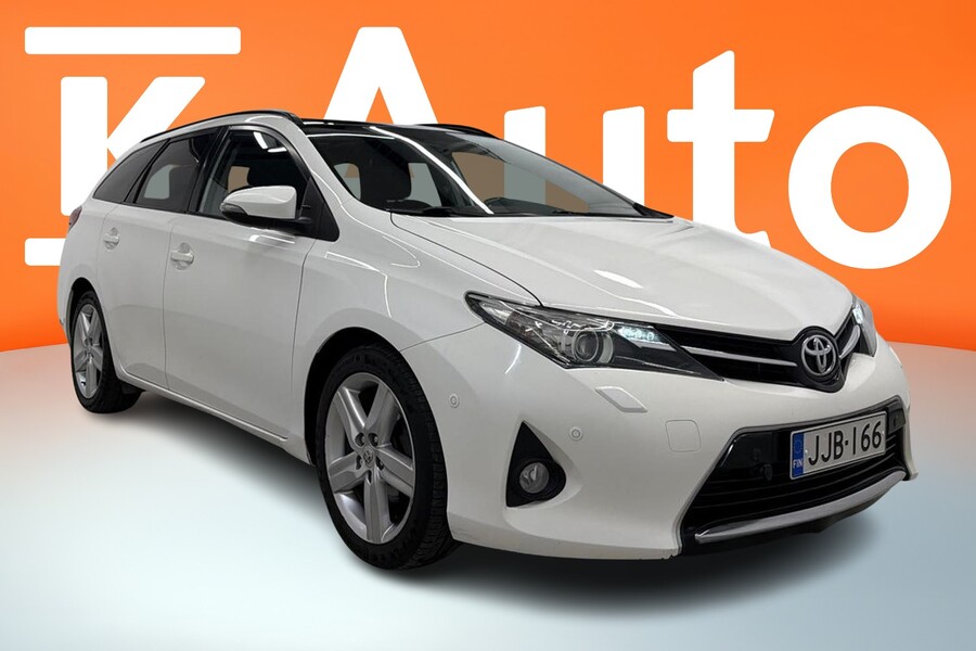 Toyota Auris vaihtoauto