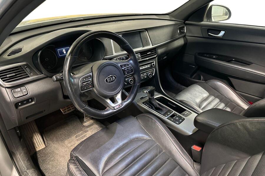 Kia Optima vaihtoauto