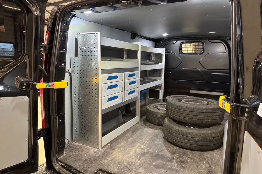 Ford Transit Custom vaihtoauto