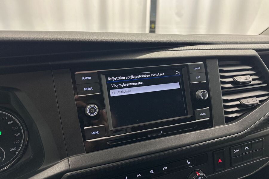 Volkswagen Transporter vaihtoauto