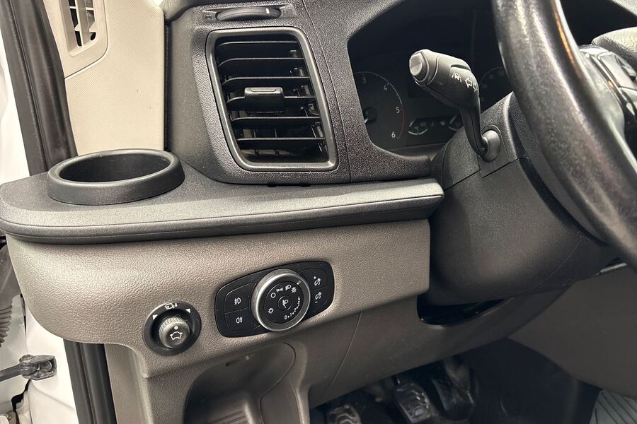 Ford Transit vaihtoauto