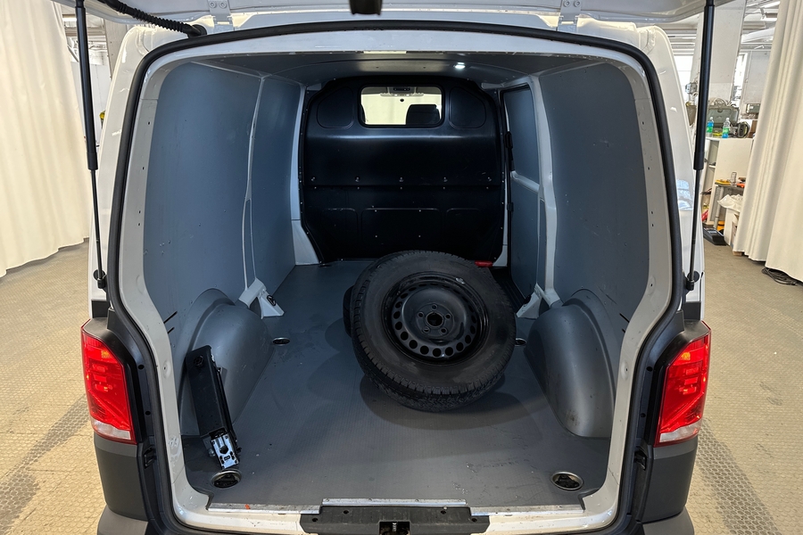 Volkswagen Transporter vaihtoauto