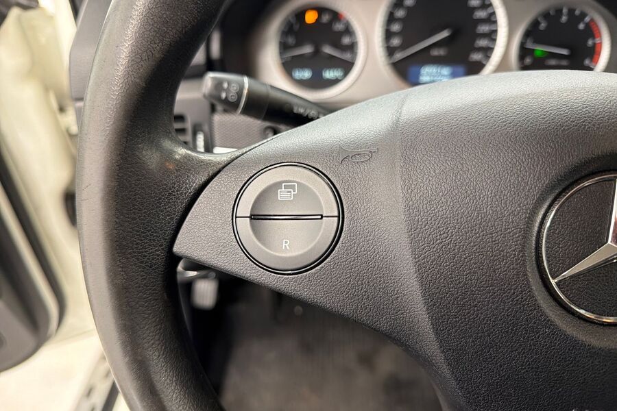 Mercedes-Benz GLK vaihtoauto