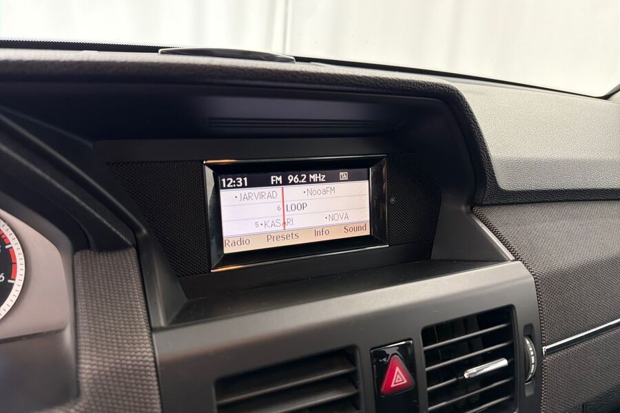 Mercedes-Benz GLK vaihtoauto