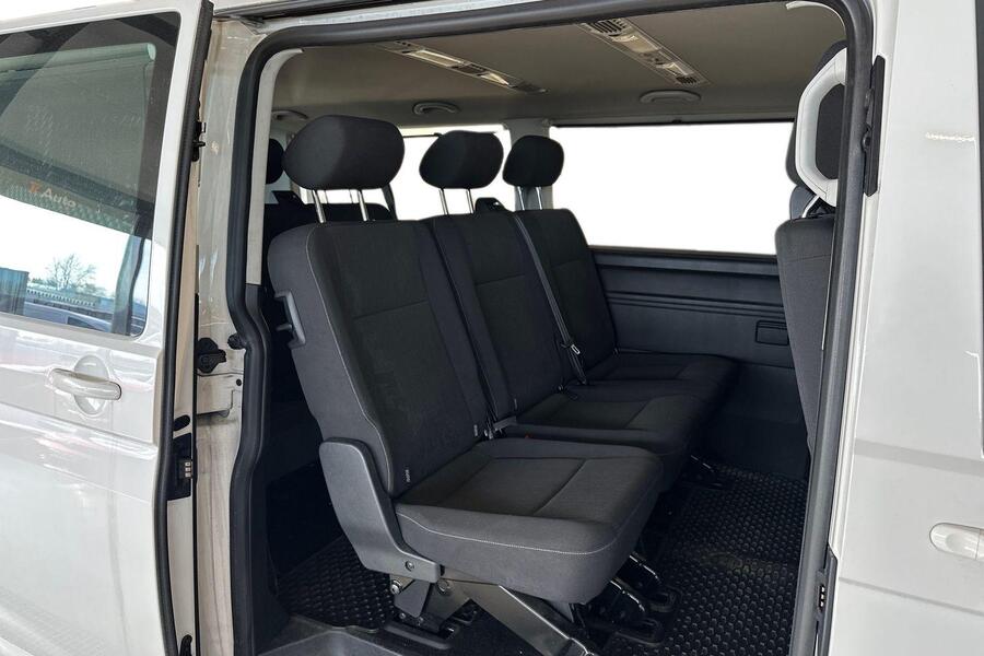 Volkswagen Caravelle vaihtoauto