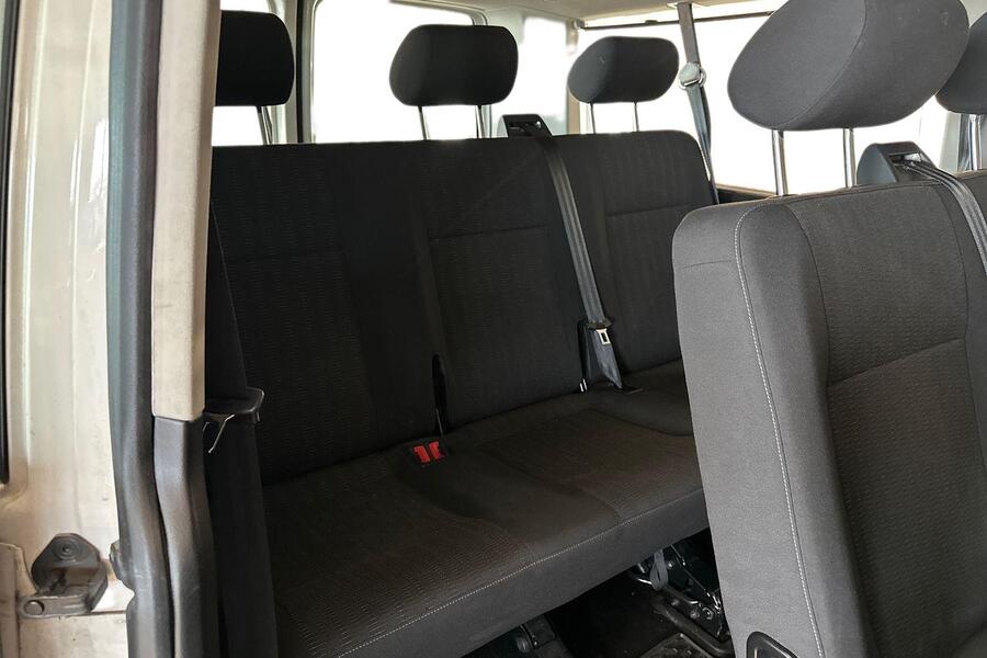 Volkswagen Caravelle vaihtoauto