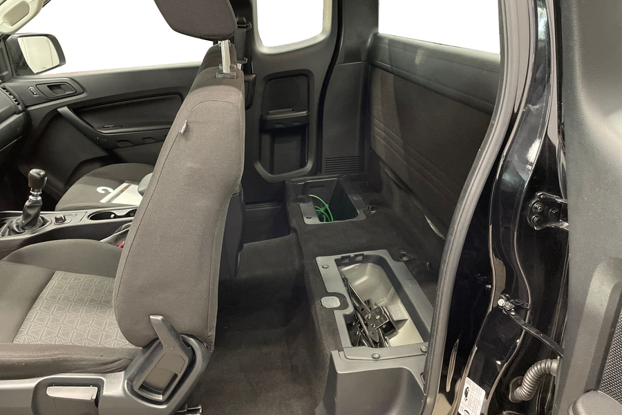 Ford Ranger vaihtoauto