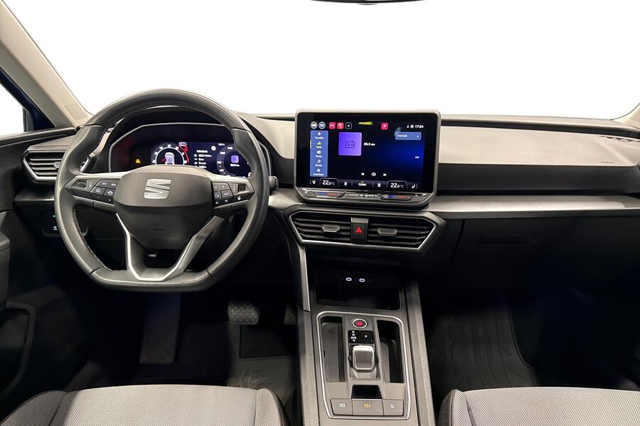 SEAT Leon Sportstourer vaihtoauto