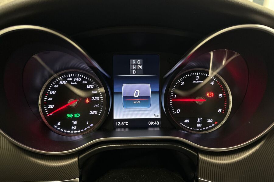 Mercedes-Benz V vaihtoauto