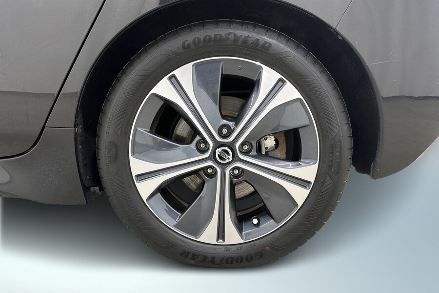 Nissan Leaf vaihtoauto