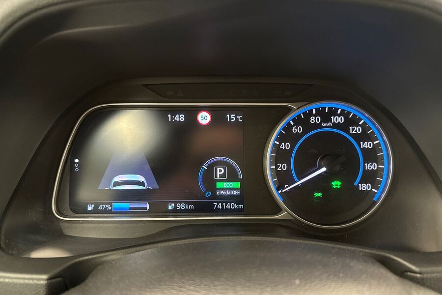 Nissan Leaf vaihtoauto