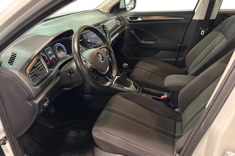 Volkswagen T-Roc vaihtoauto