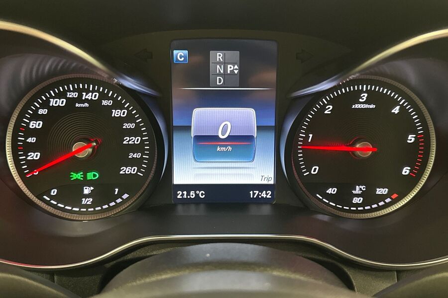 Mercedes-Benz C vaihtoauto