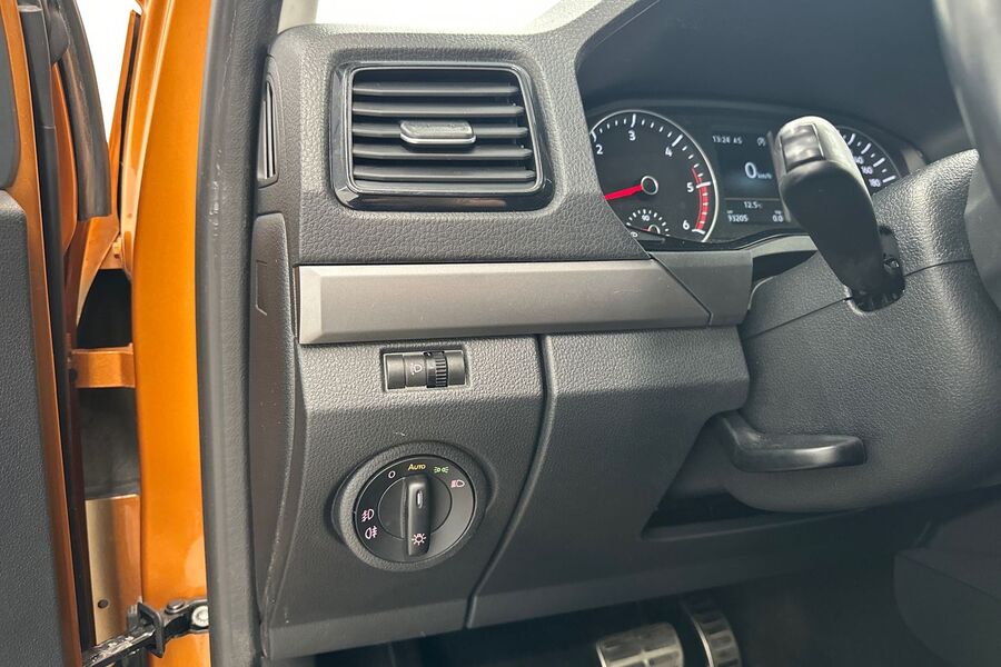 Volkswagen Amarok vaihtoauto