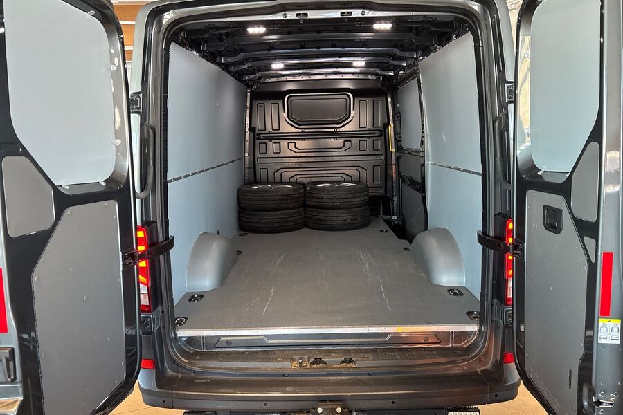 Volkswagen Crafter vaihtoauto