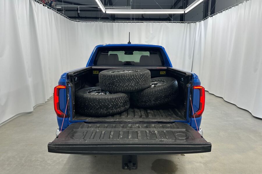 Volkswagen Amarok vaihtoauto