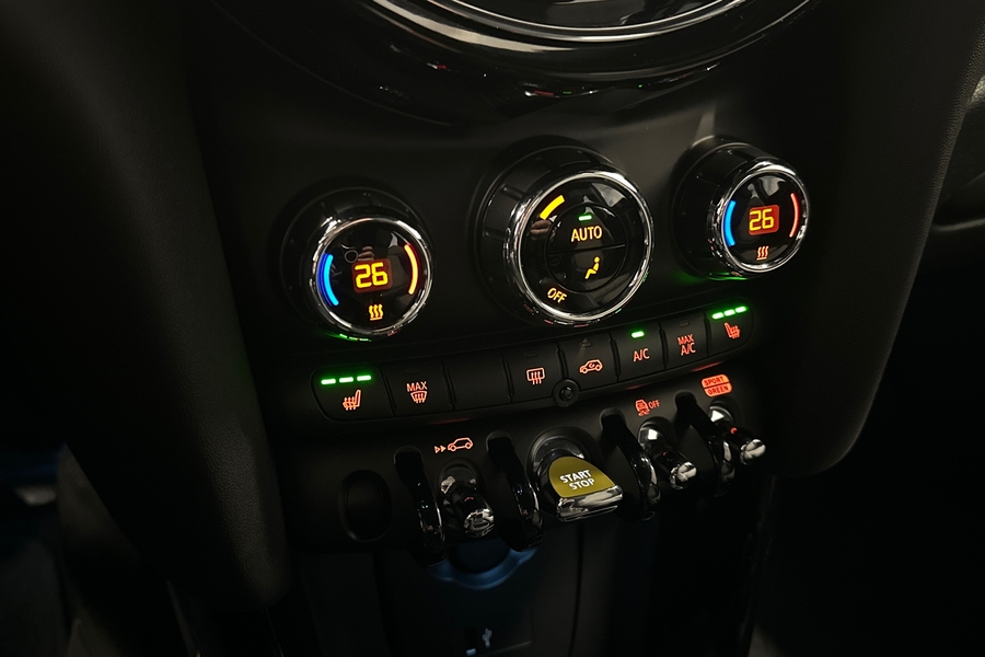 Mini Hatchback vaihtoauto