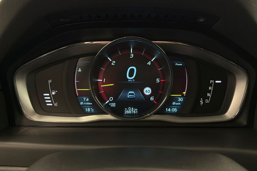 Volvo V70 vaihtoauto