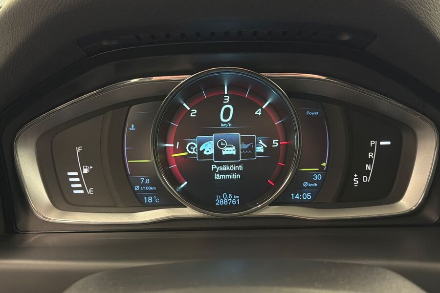 Volvo V70 vaihtoauto