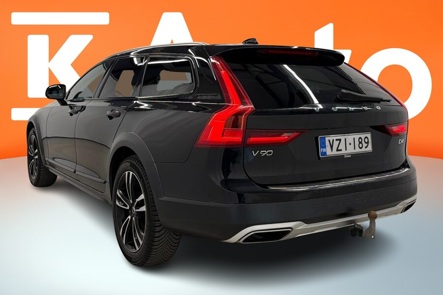 Volvo V90 Cross Country vaihtoauto
