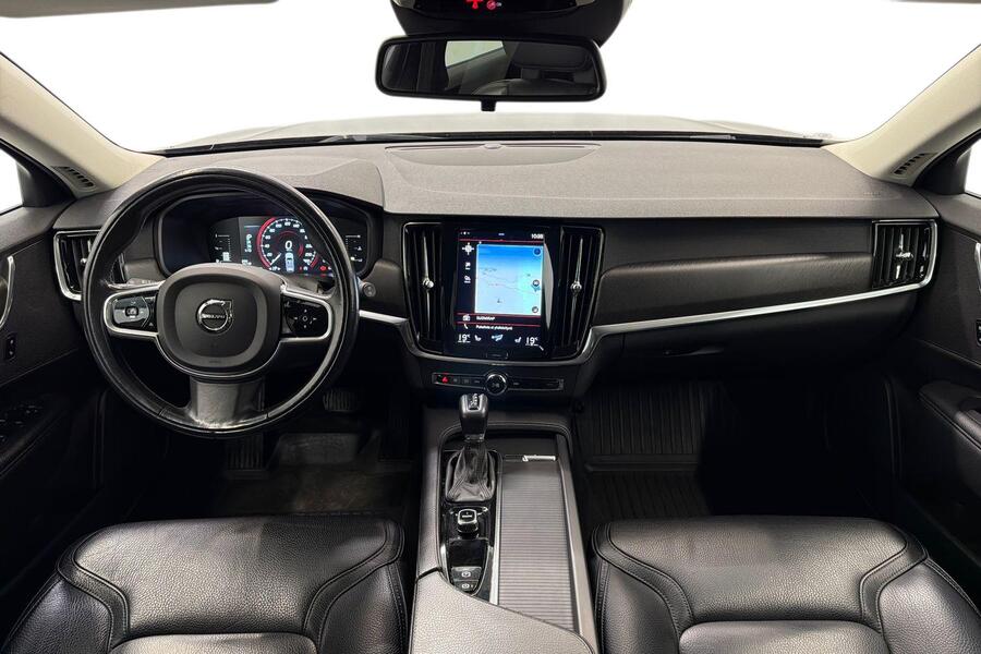 Volvo V90 Cross Country vaihtoauto