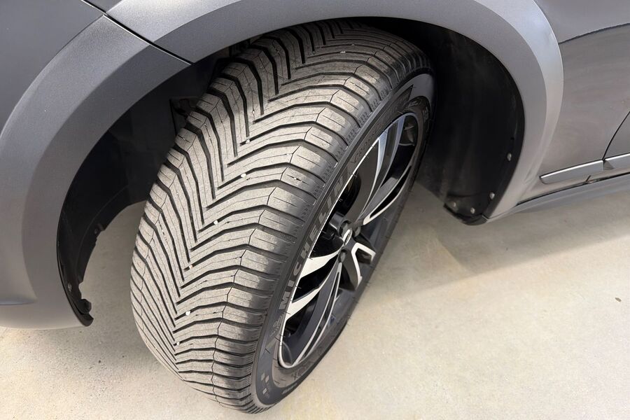 Volvo V90 Cross Country vaihtoauto