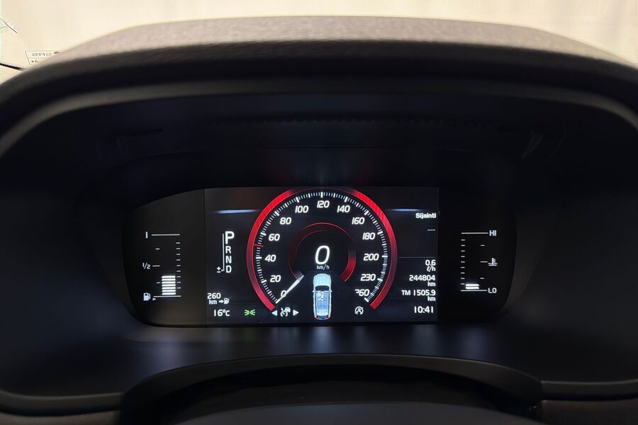 Volvo V90 Cross Country vaihtoauto