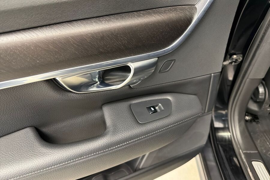 Volvo V90 Cross Country vaihtoauto