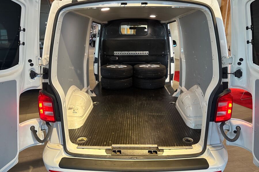 Volkswagen Transporter vaihtoauto